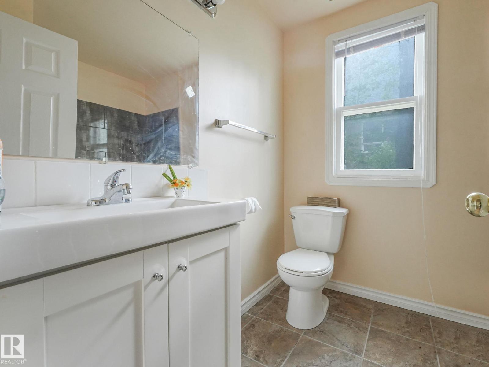 9630/9624 74 Av Nw, Edmonton, Alberta  T6E 1E6 - Photo 72 - E4453167