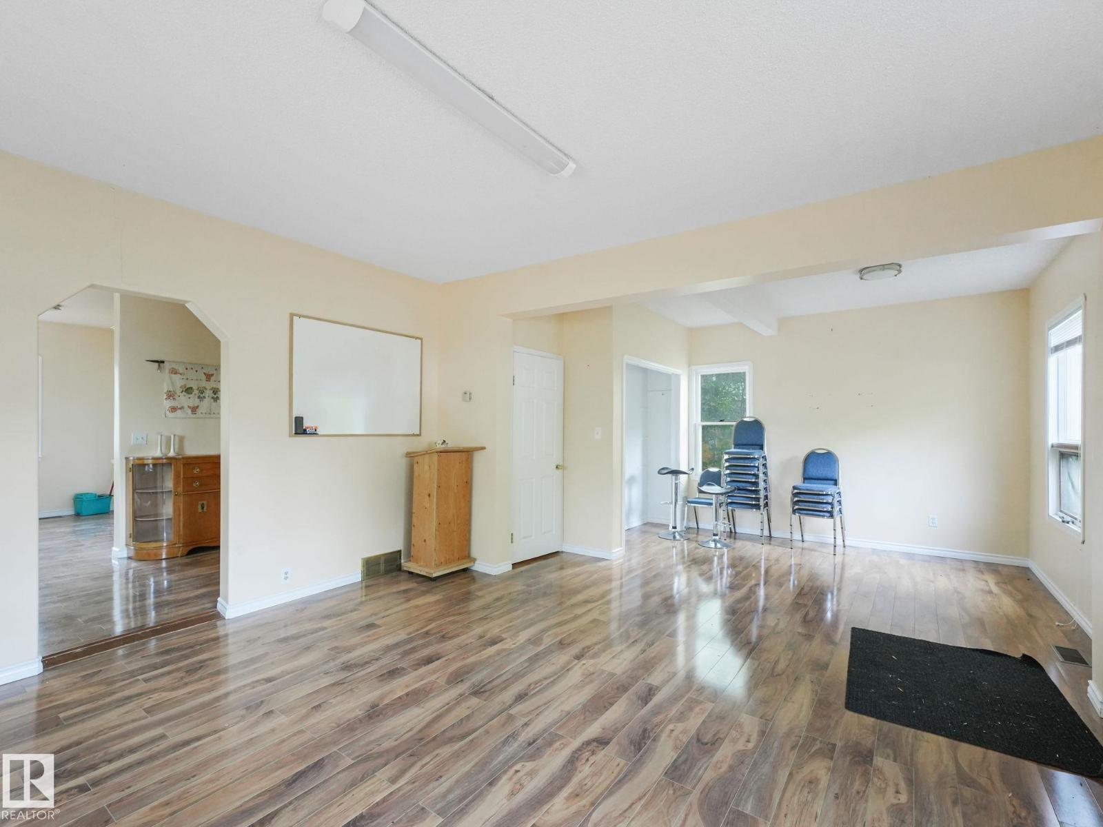 9630/9624 74 Av Nw, Edmonton, Alberta  T6E 1E6 - Photo 64 - E4453167