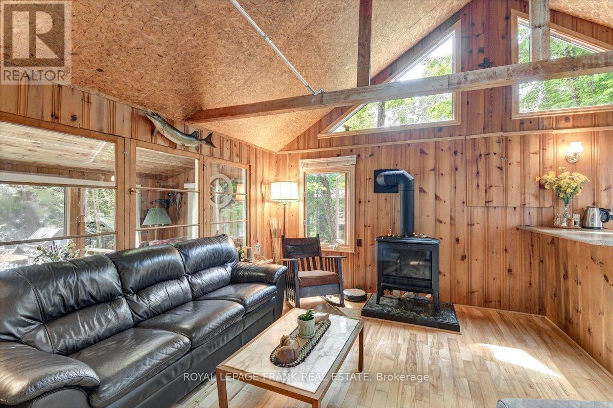 48 Bay View Lane, Tudor And Cashel, Ontario  K0L 1W0 - Photo 11 - X12277304