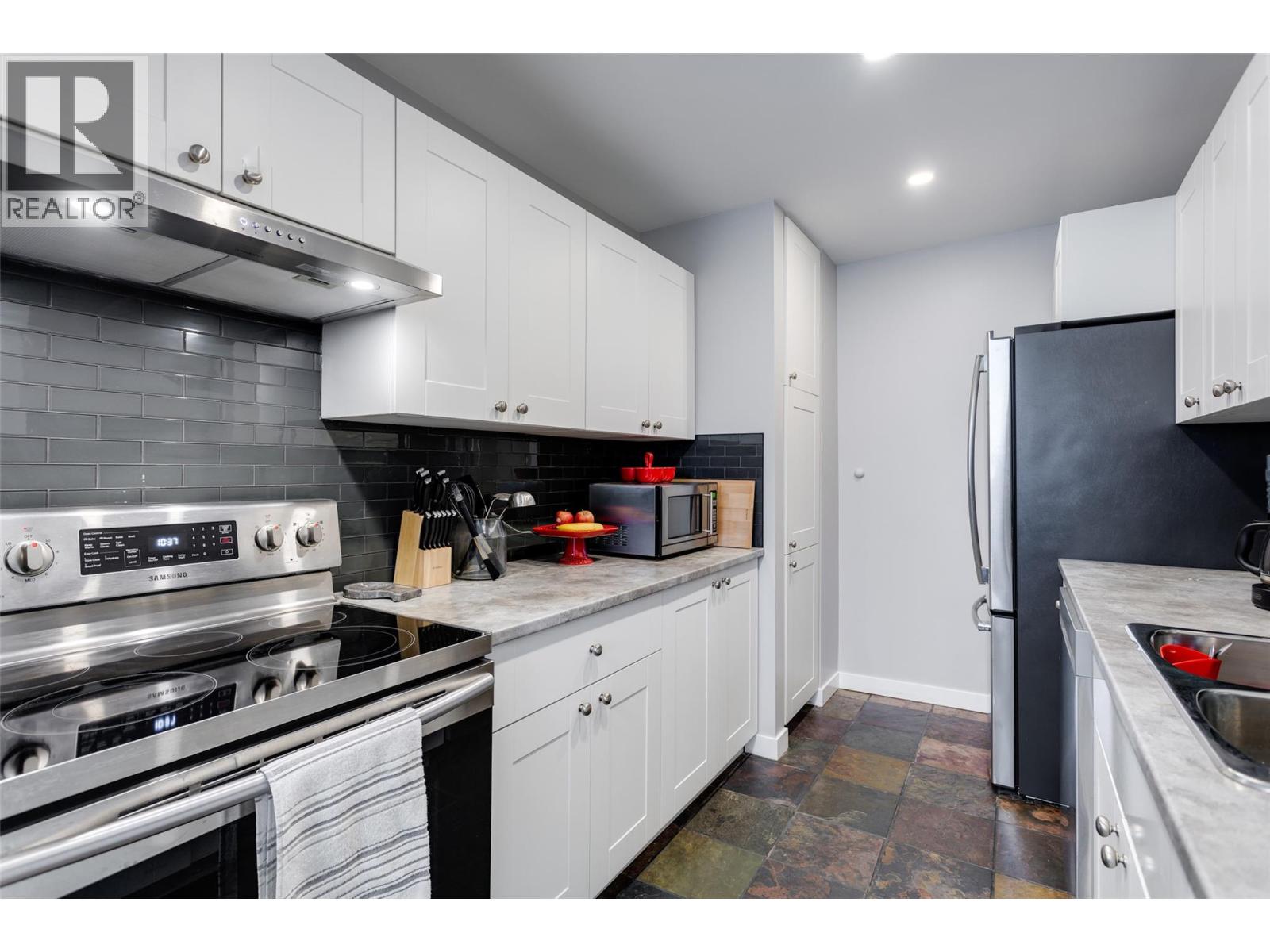 3901 32 Avenue Unit# 514, Vernon, British Columbia  V1T 3M8 - Photo 3 - 10358895