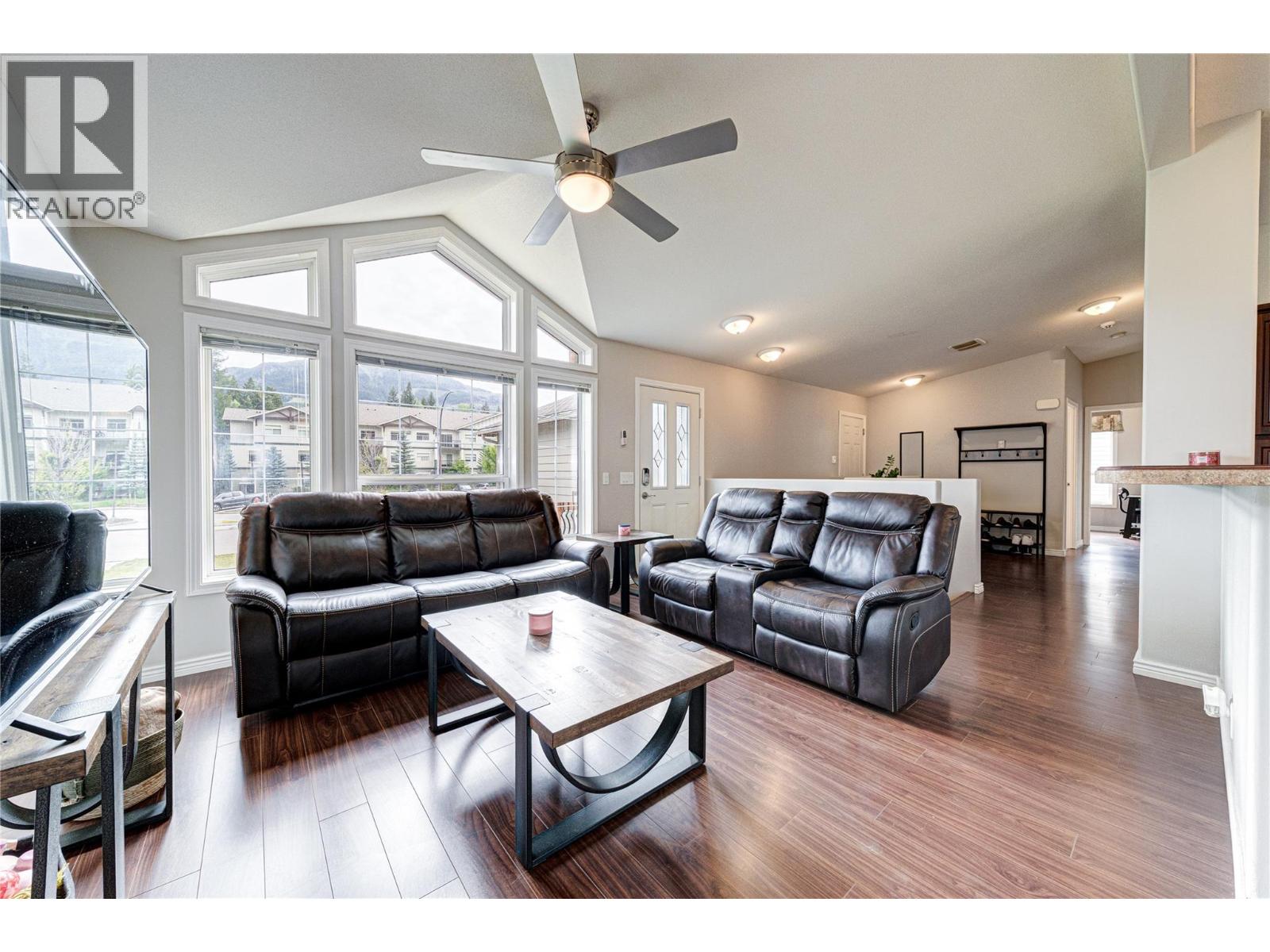 1321 Whitewood Crescent, Sparwood, British Columbia  V0B 2G2 - Photo 11 - 10359194