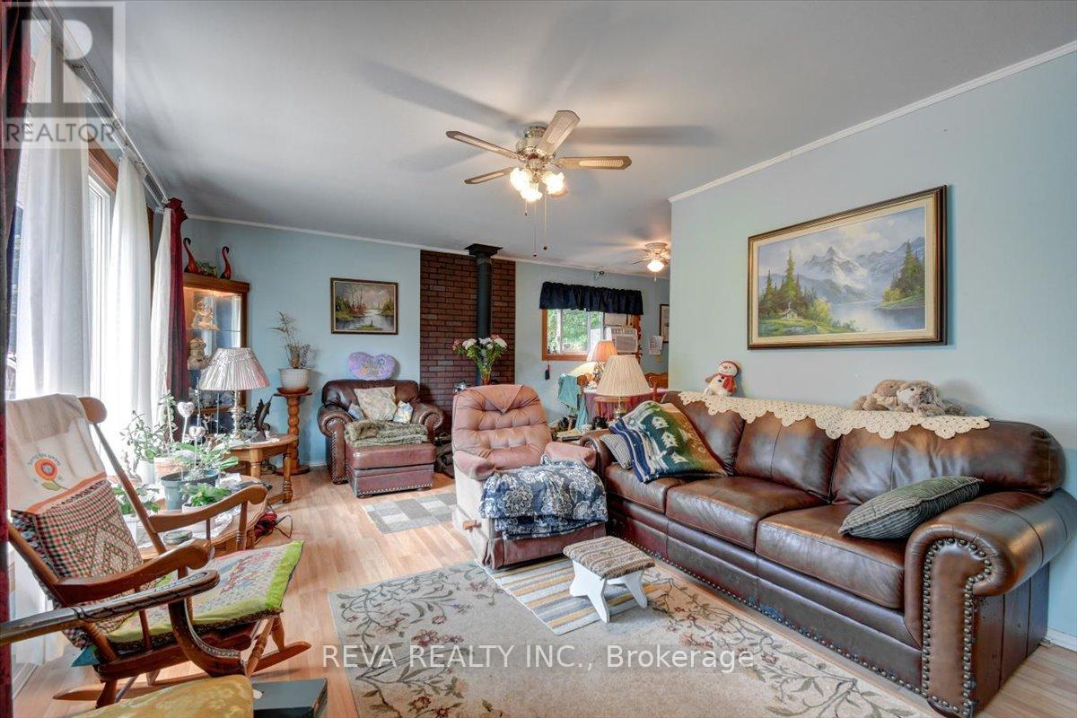 22069 Highway 41, Addington Highlands, Ontario  K0H 1L0 - Photo 12 - X12347040