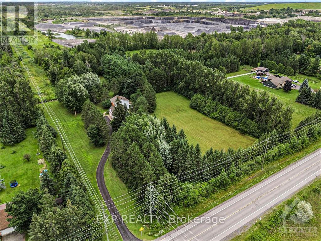 1986 Richardson Side Road, Ottawa, Ontario  K1A 1L0 - Photo 25 - X12347069