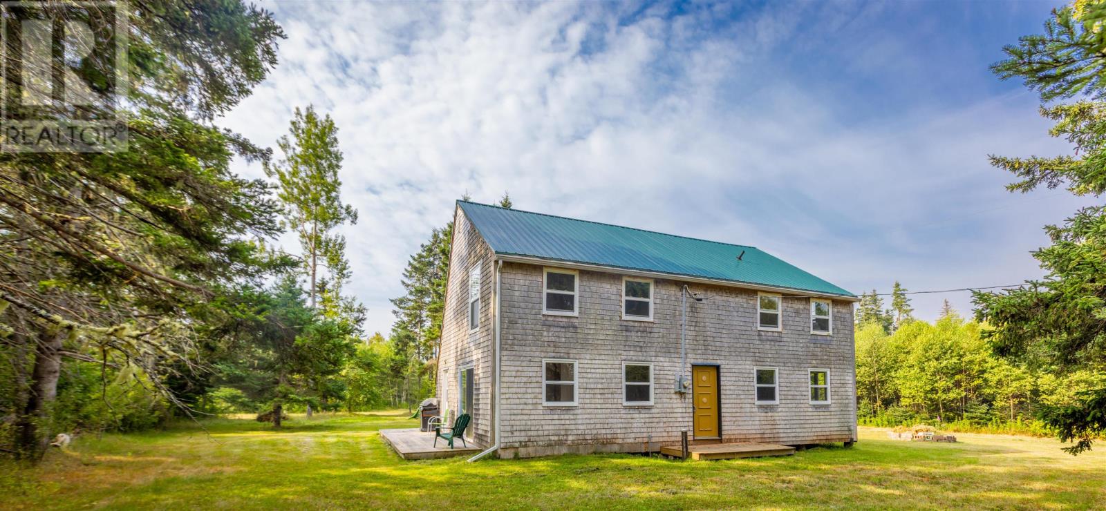 11629 Shore Road, Murray River, Prince Edward Island  C0A 1W0 - Photo 1 - 202520751