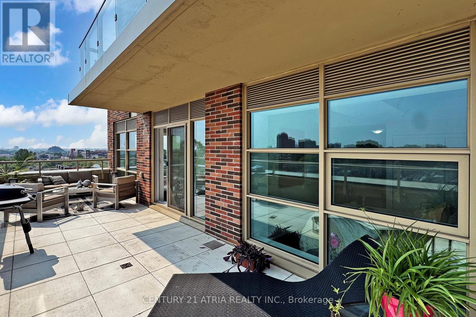 607 - 1787 St Clair Avenue, Toronto, Ontario  M6N 1J6 - Photo 33 - W12346821