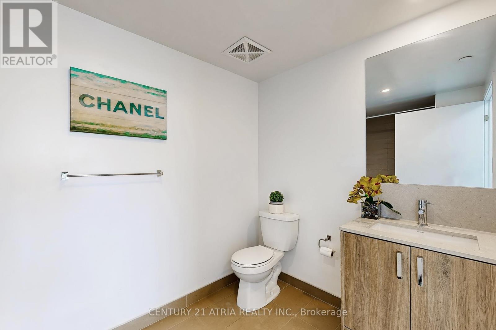 607 - 1787 St Clair Avenue, Toronto, Ontario  M6N 1J6 - Photo 27 - W12346821
