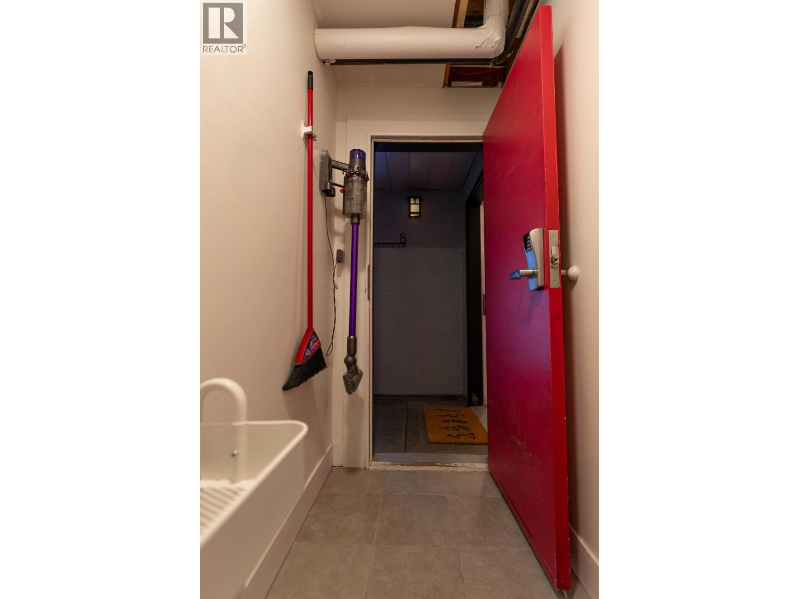 8 2213 Marmot Place, Whistler, British Columbia  V8E 0H3 - Photo 14 - R3037521