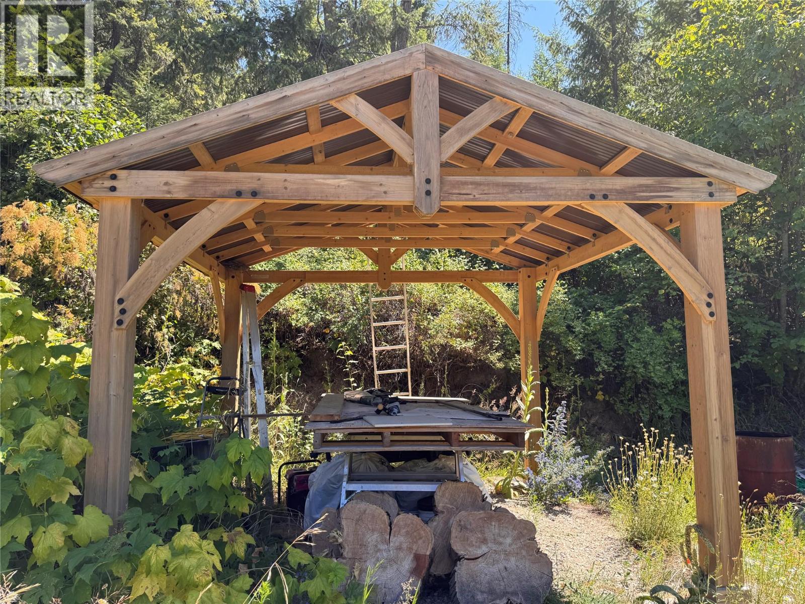 2160 3 Highway, Christina Lake, British Columbia  V0H 1E3 - Photo 36 - 10357524