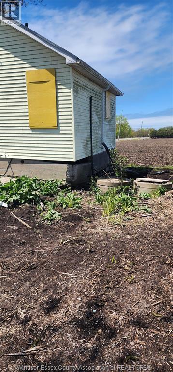 1817 Mersea Rd E, Leamington, Ontario  N8H 3V4 - Photo 13 - 25020849