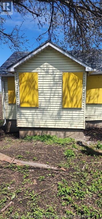 1817 Mersea Rd E, Leamington, Ontario  N8H 3V4 - Photo 14 - 25020849