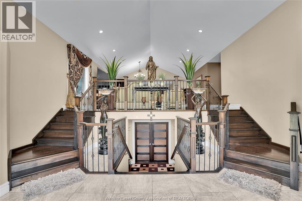 Property at 3035 BRIDGEWAY image 4