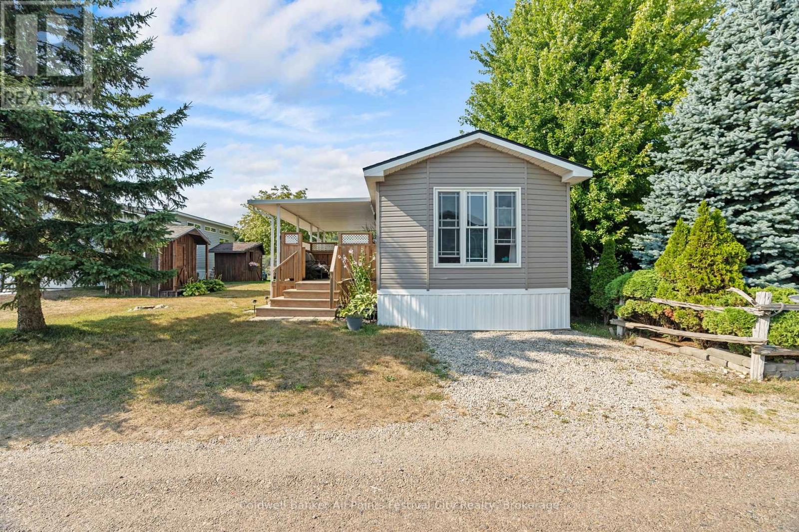 H6 - 100 North Harbour Road, Goderich (Goderich (Town)), Ontario  N7A 2W6 - Photo 4 - X12347032