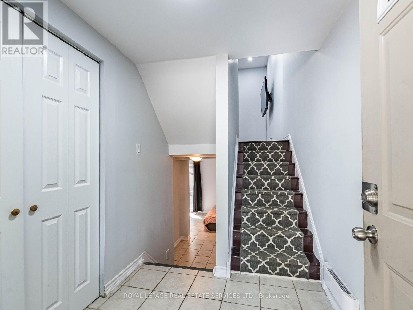Property at 9 - 6240 MONTEVIDEO ROAD image 4
