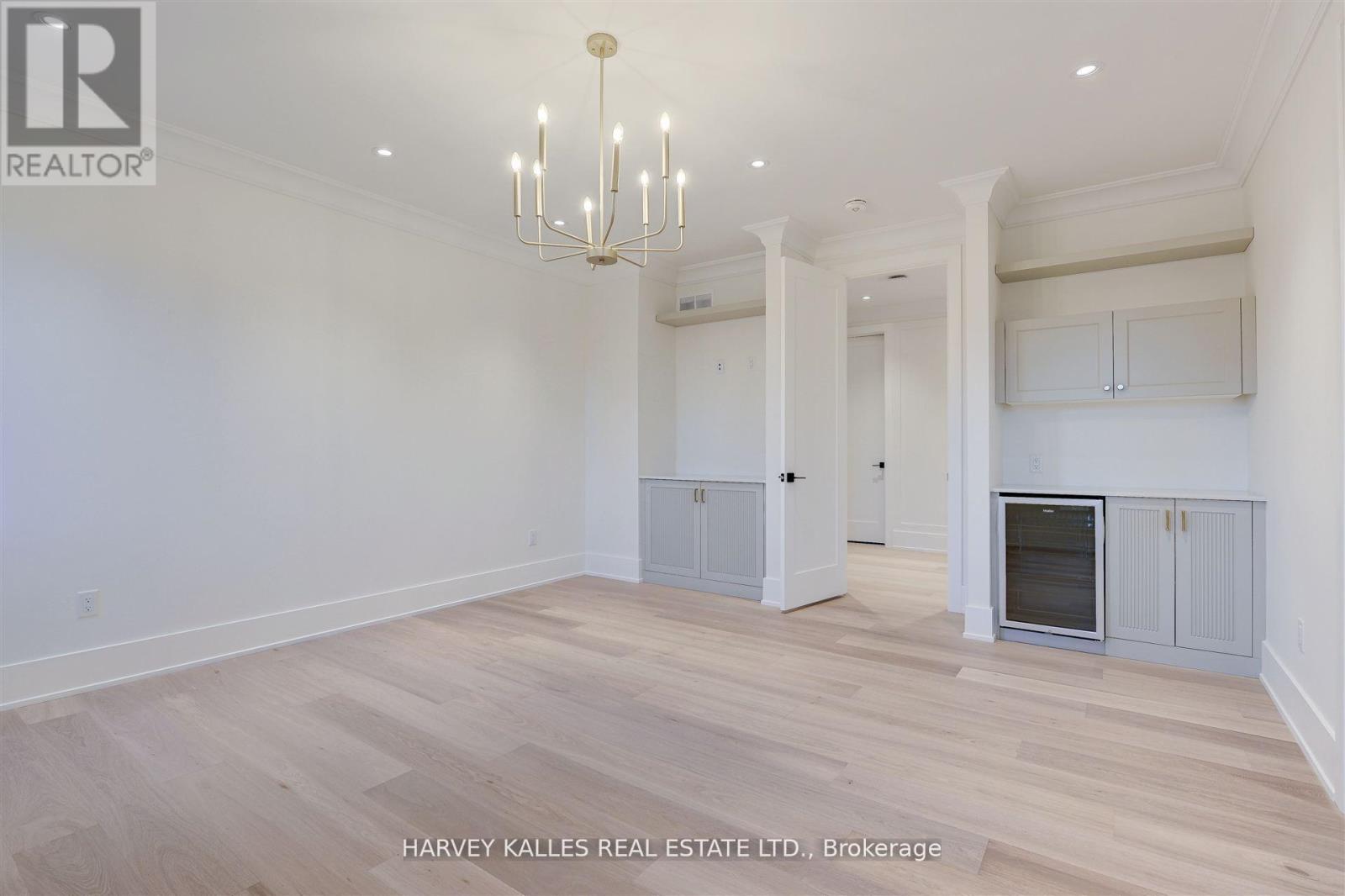 15 Drury Lane, Toronto, Ontario  M9P 1P8 - Photo 27 - W12346963