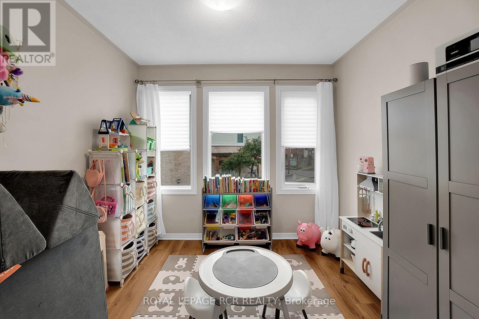 3a Robert Lane, Halton Hills, Ontario  L7G 5L9 - Photo 18 - W12346988