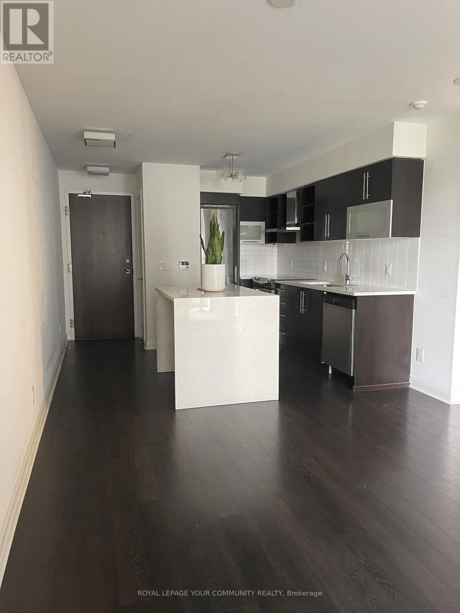 701 - 1 Michael Power Place, Toronto, Ontario  M9A 0A5 - Photo 2 - W12346992