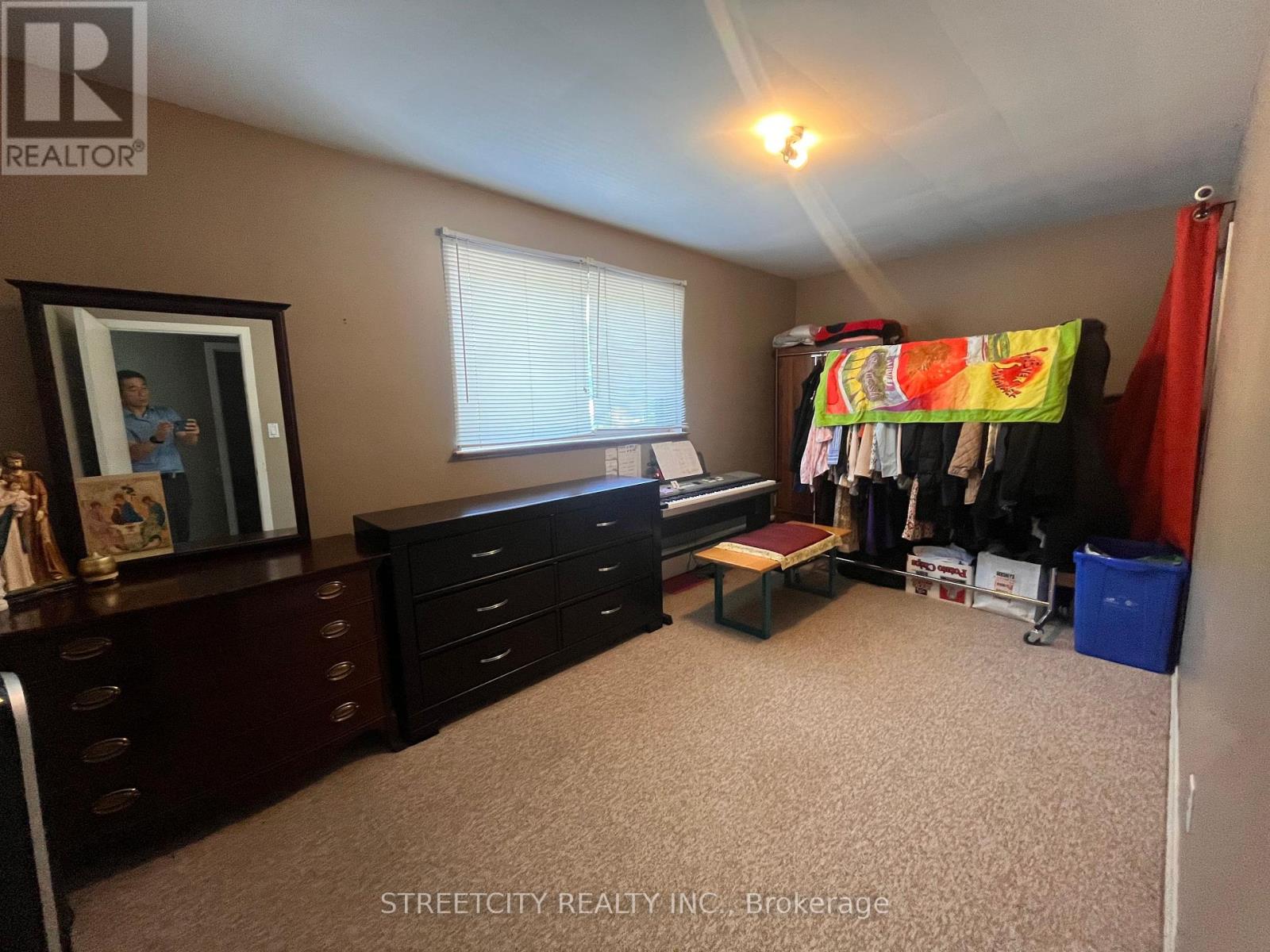 1781 Wavell Street, London East, Ontario  N5W 2E2 - Photo 23 - X12337556