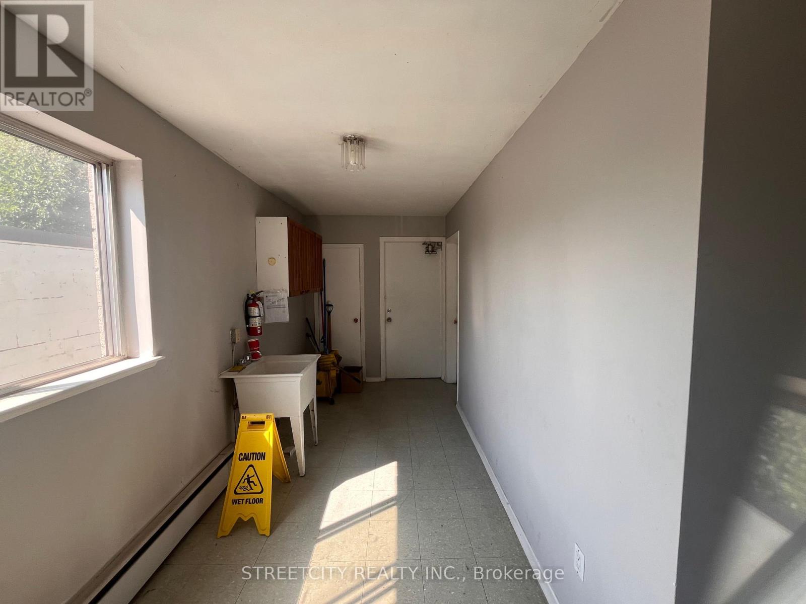 1781 Wavell Street, London East, Ontario  N5W 2E2 - Photo 20 - X12337556