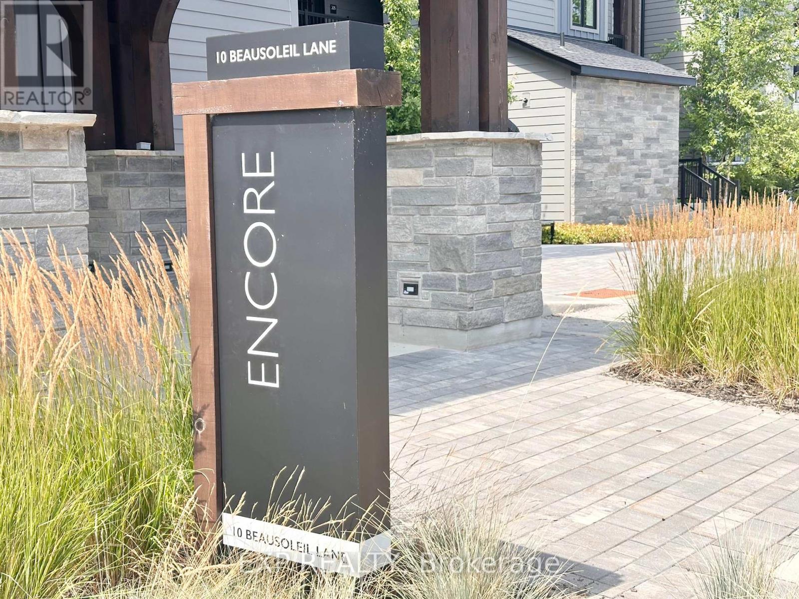 303 - 10 BEAUSOLEIL LANE, Blue Mountains, Ontario