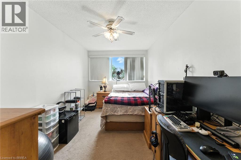 36 Hayhurst Road Unit# 126, Brantford, Ontario  N3R 6Y9 - Photo 21 - 40760203