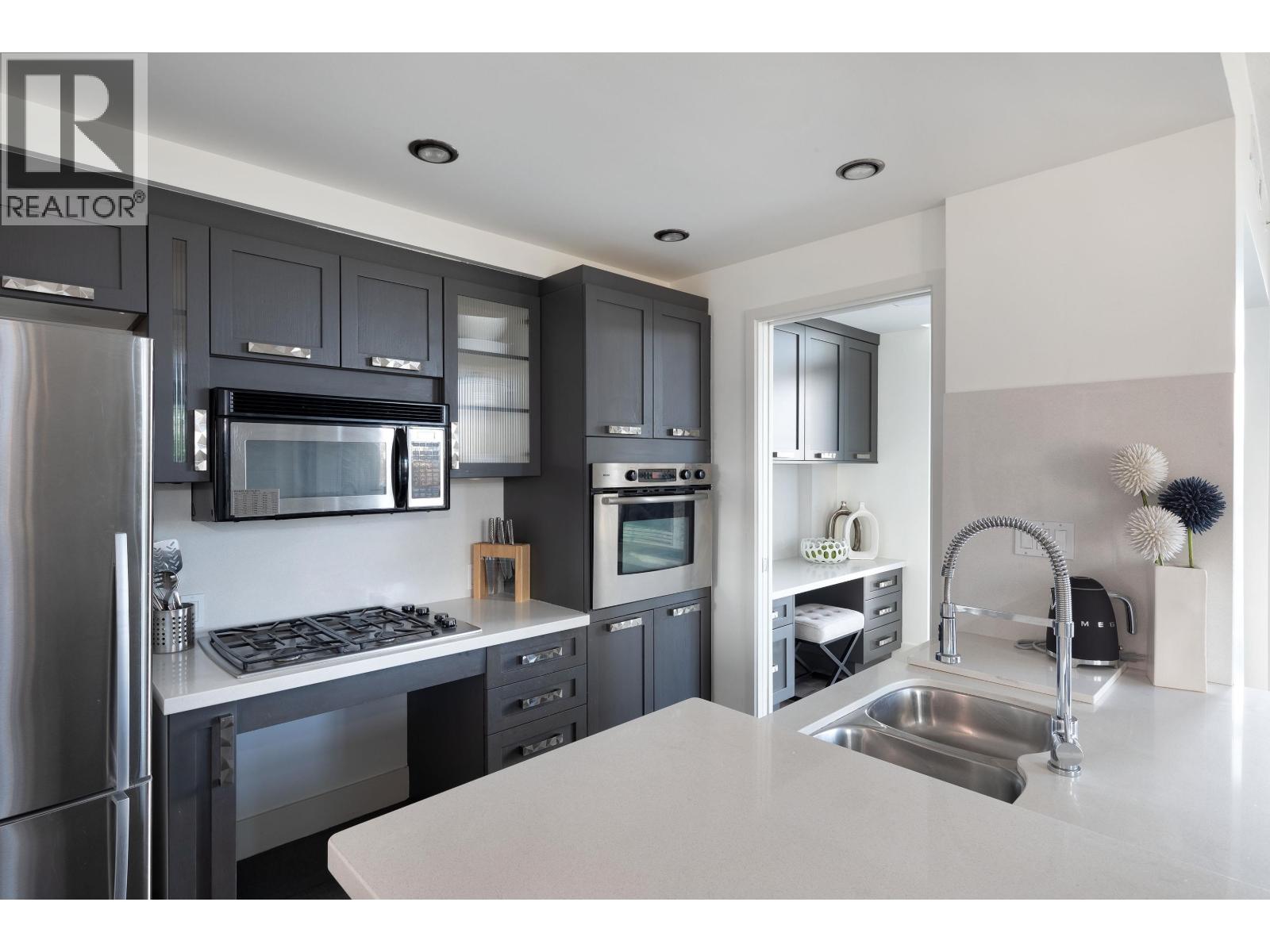 Listing Picture 7 of 40 : 506 1483 HOMER STREET, Vancouver / 溫哥華 - 魯藝地產 Yvonne Lu Group - MLS Medallion Club Member