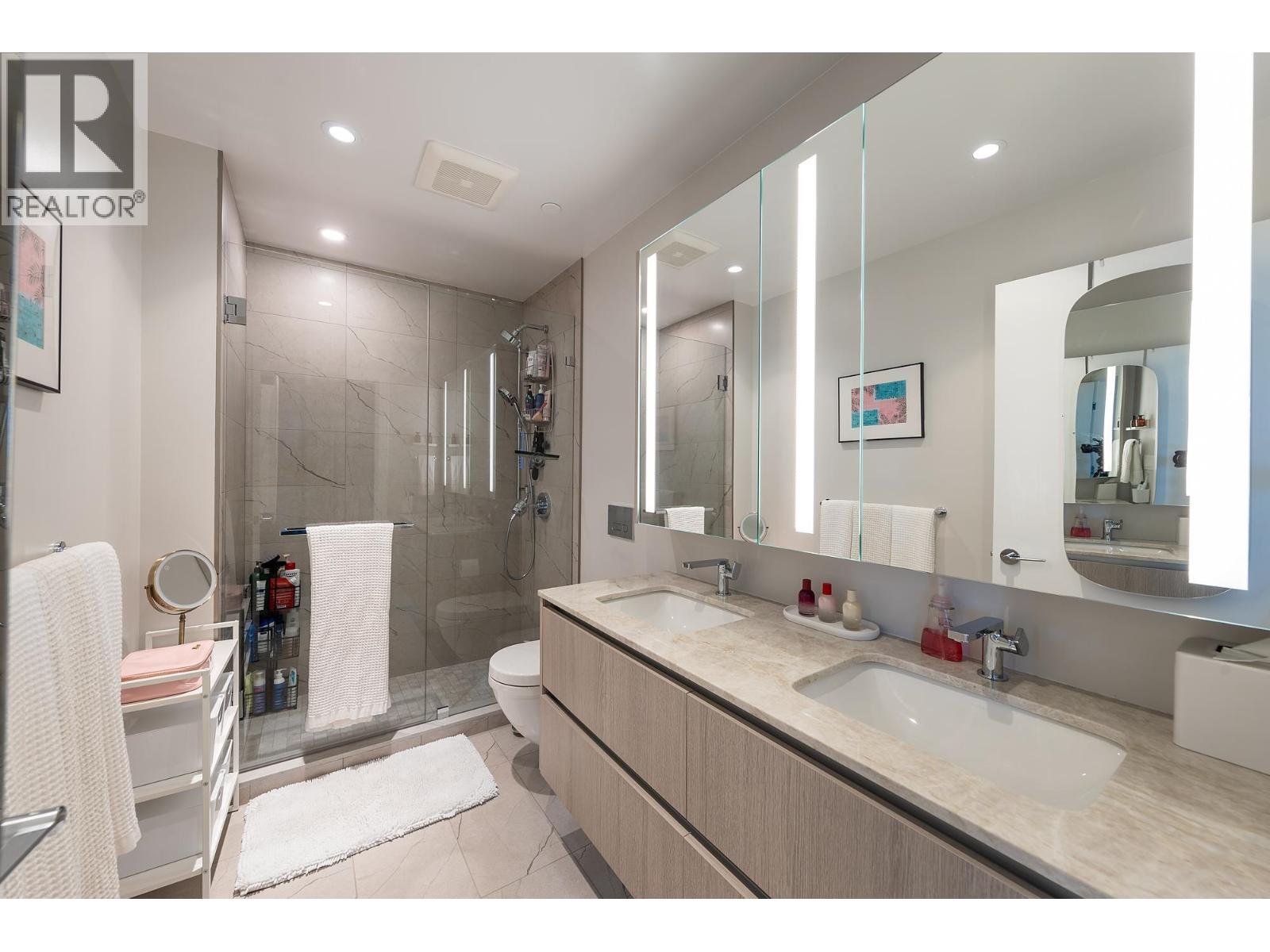 2406 1500 Fern Street, North Vancouver, British Columbia  V7J 0E6 - Photo 23 - R3037317