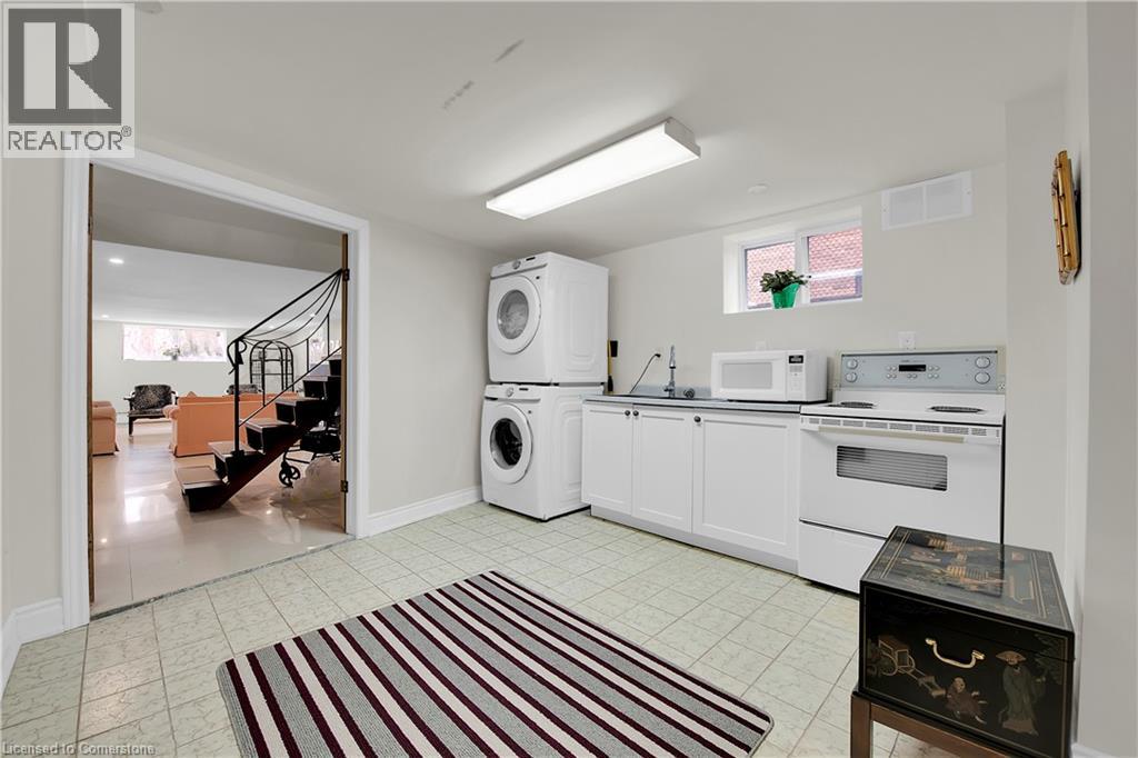 16 Freeland Court, Hamilton, Ontario  L8S 3R5 - Photo 28 - 40760867