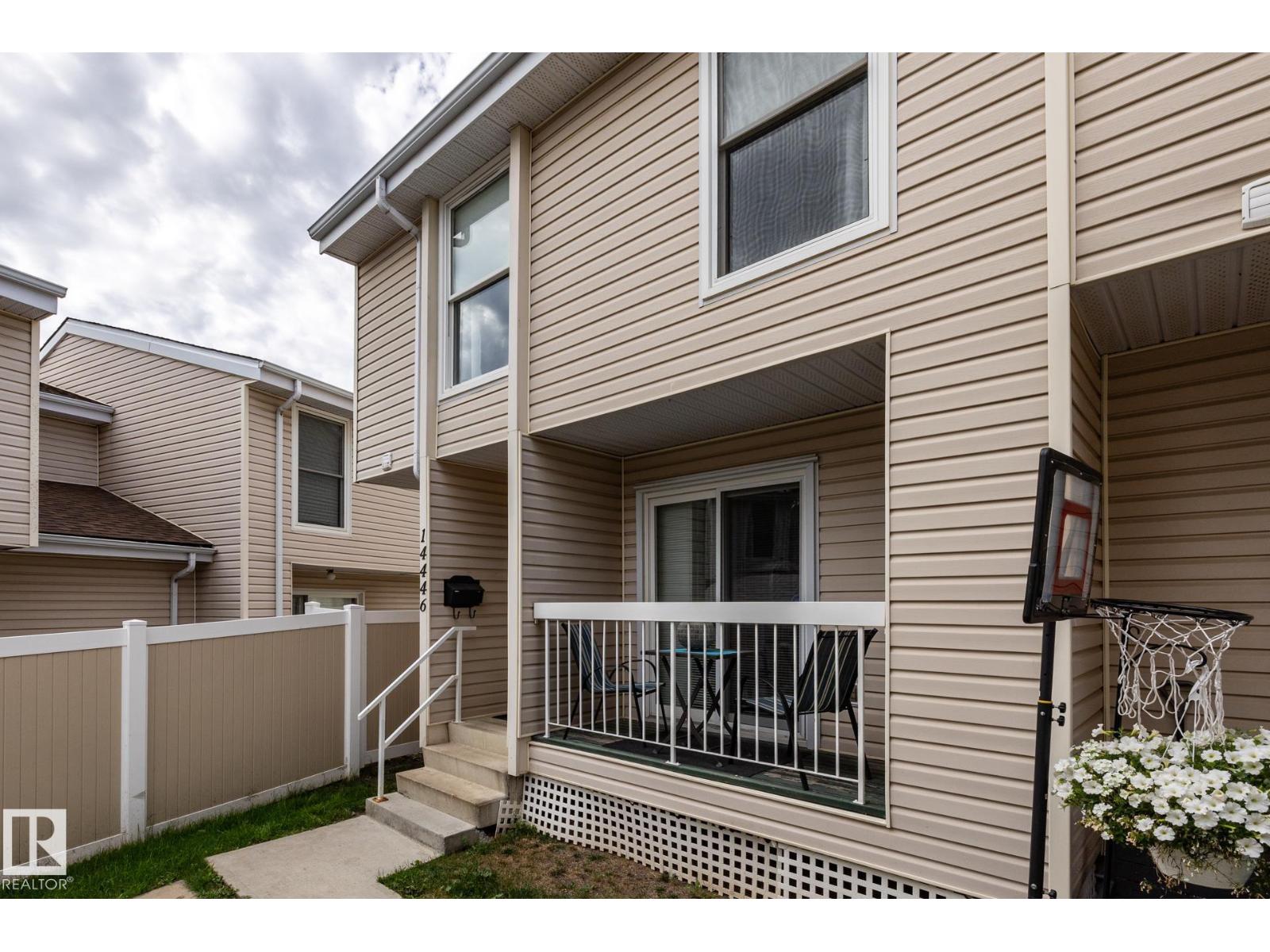 14446 56 Street Nw, Edmonton, Alberta  T5A 3R1 - Photo 2 - E4453180