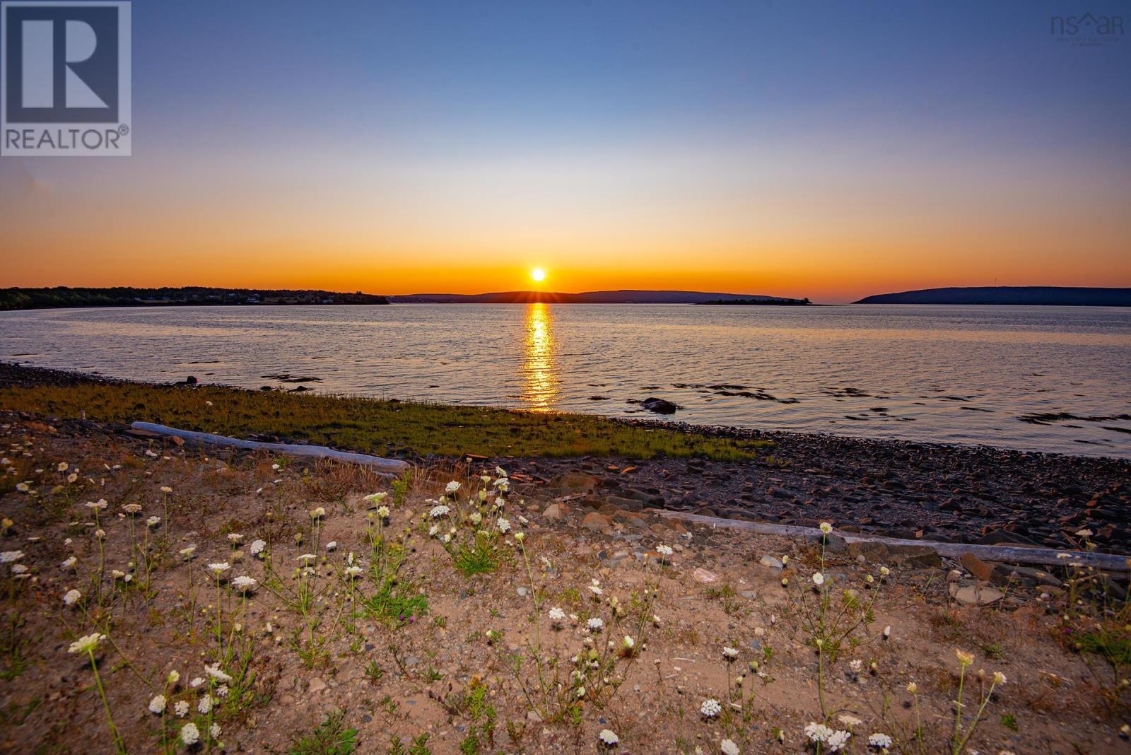 869 Highway 1, Smiths Cove, Nova Scotia  B0S 1S0 - Photo 16 - 202520712