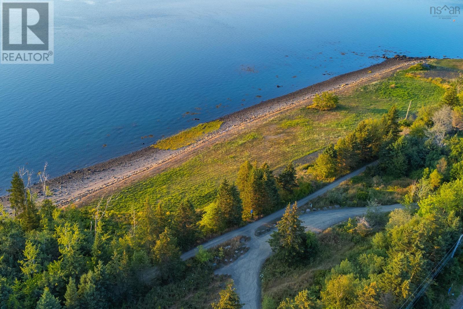 869 Highway 1, Smiths Cove, Nova Scotia  B0S 1S0 - Photo 8 - 202520712