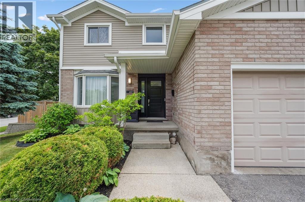 Property at 687 CHAMPLAIN Boulevard image 4