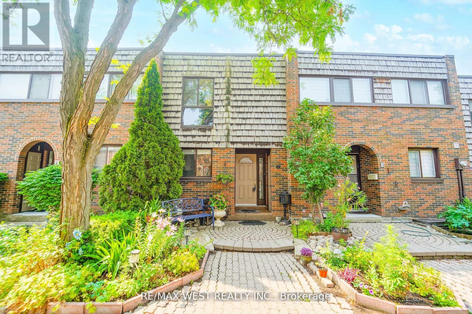 Property at 6 YETTA SHEPWAY image 1