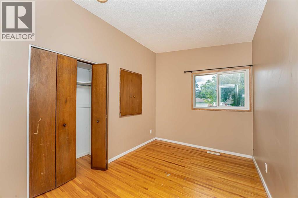 7416 Hunterfield Road Nw, Calgary, Alberta  T2K 4L1 - Photo 8 - A2222629