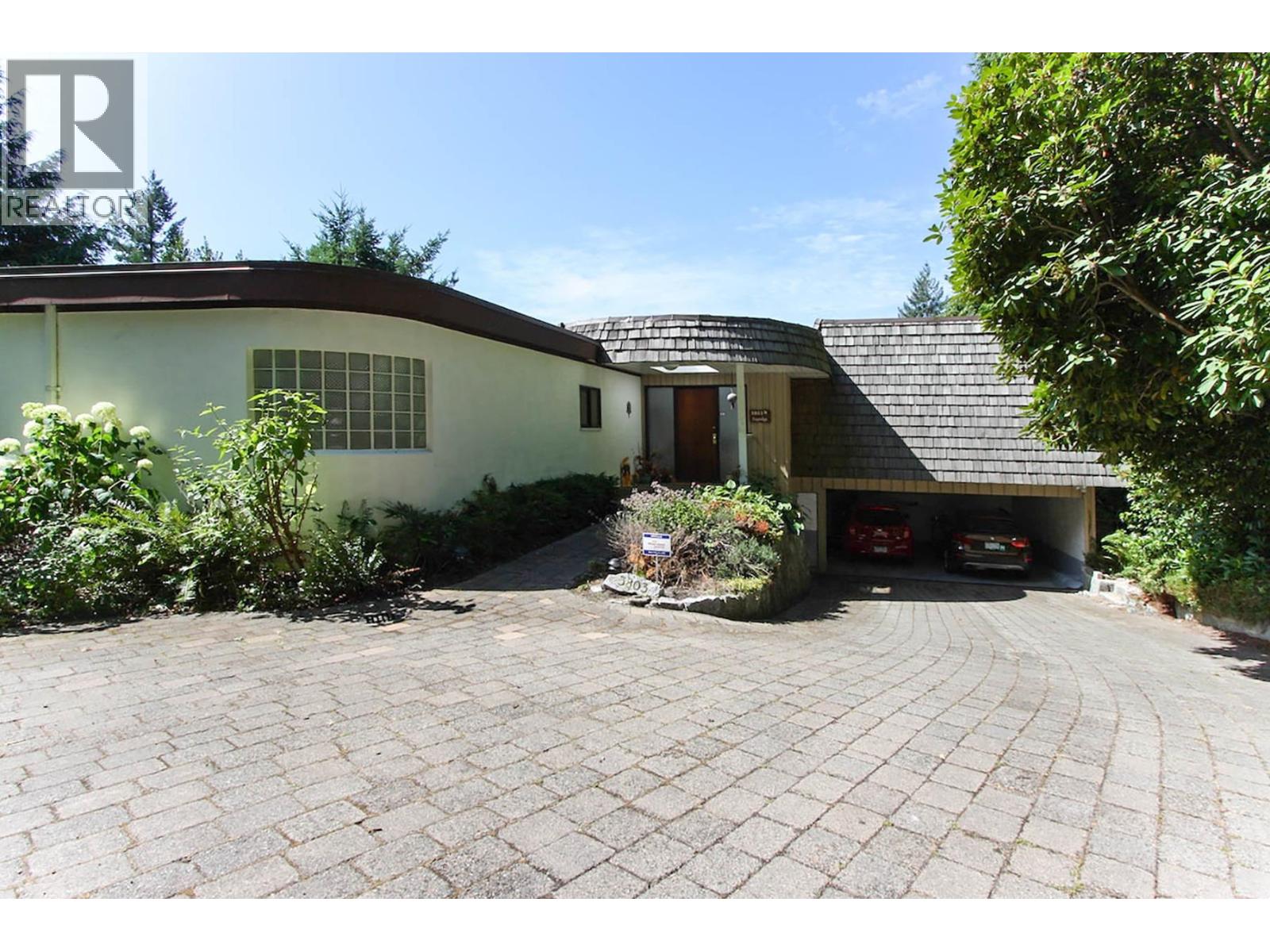 Property at 3803 BAYRIDGE AVENUE image 5
