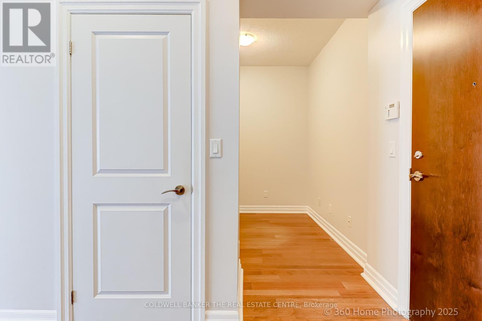 220 - 180 John West Way, Aurora, Ontario  L4G 0R3 - Photo 14 - N12347068
