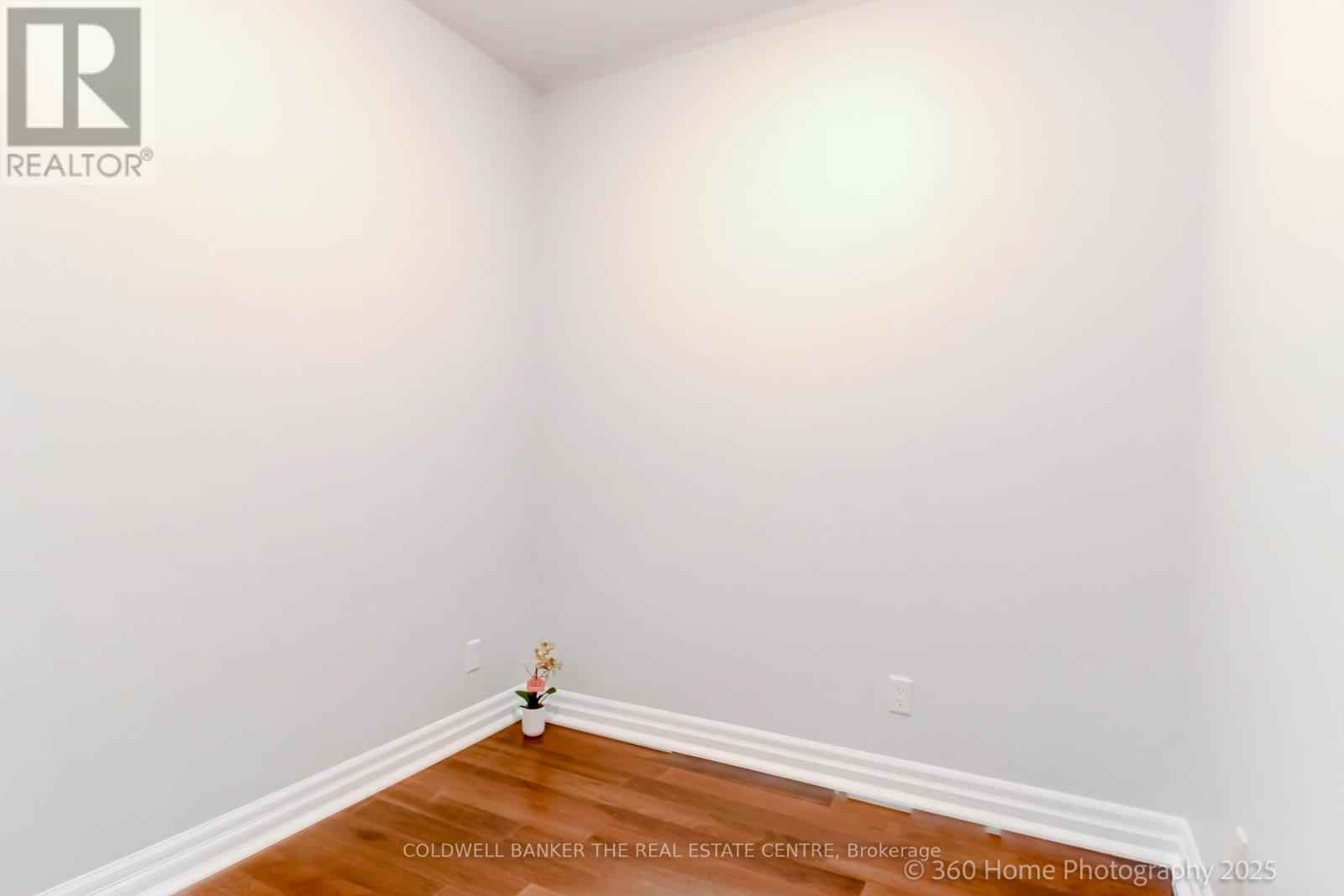 220 - 180 John West Way, Aurora, Ontario  L4G 0R3 - Photo 16 - N12347068