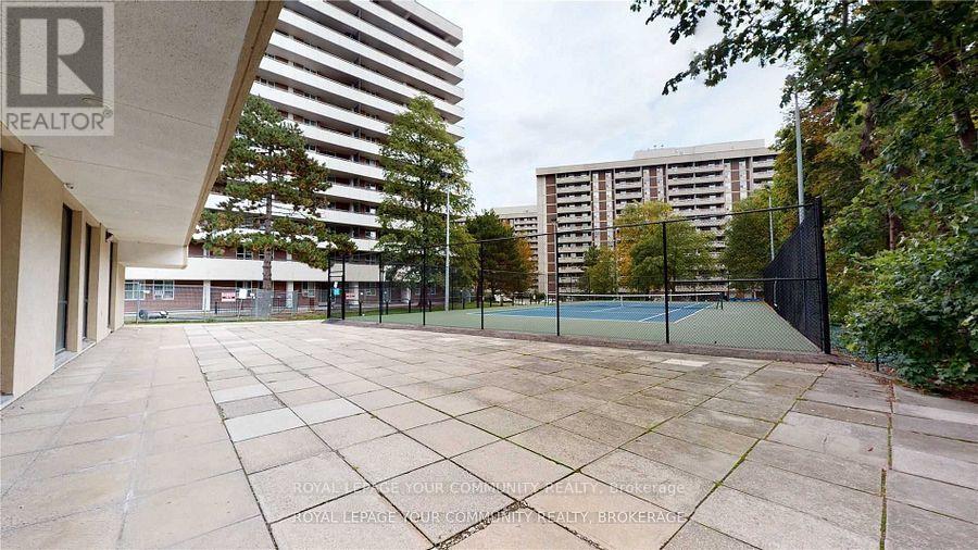 1004 - 50 Inverlochy Boulevard, Markham (Royal Orchard), Ontario  L3T 4T6 - Photo 2 - N12347071
