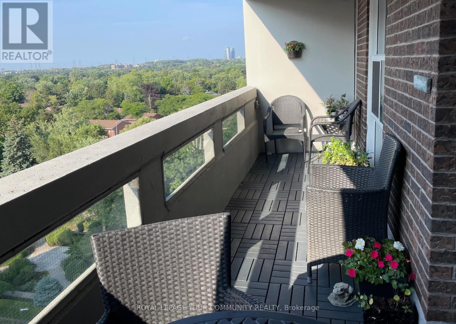 1004 - 50 Inverlochy Boulevard, Markham (Royal Orchard), Ontario  L3T 4T6 - Photo 25 - N12347071