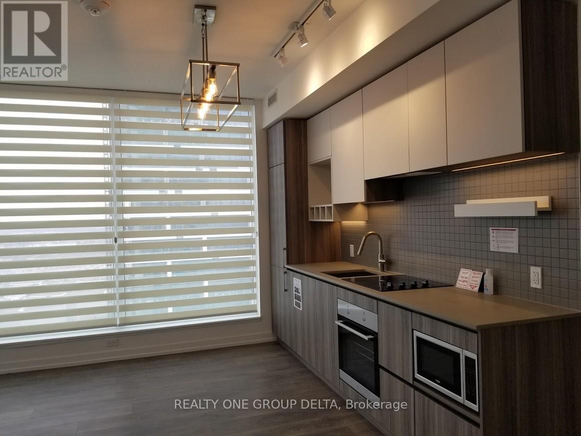 4002 - 898 Portage Parkway, Vaughan, Ontario  L4K 3Y8 - Photo 11 - N12347082