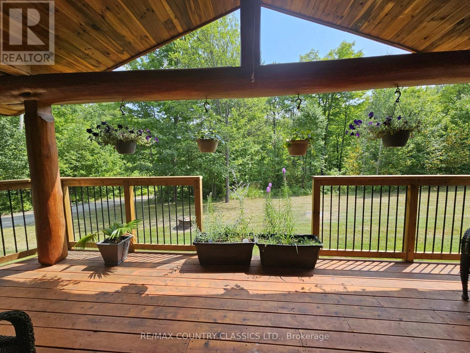 1694 Siberia Road, Madawaska Valley, Ontario  K0J 1B0 - Photo 2 - X12347211