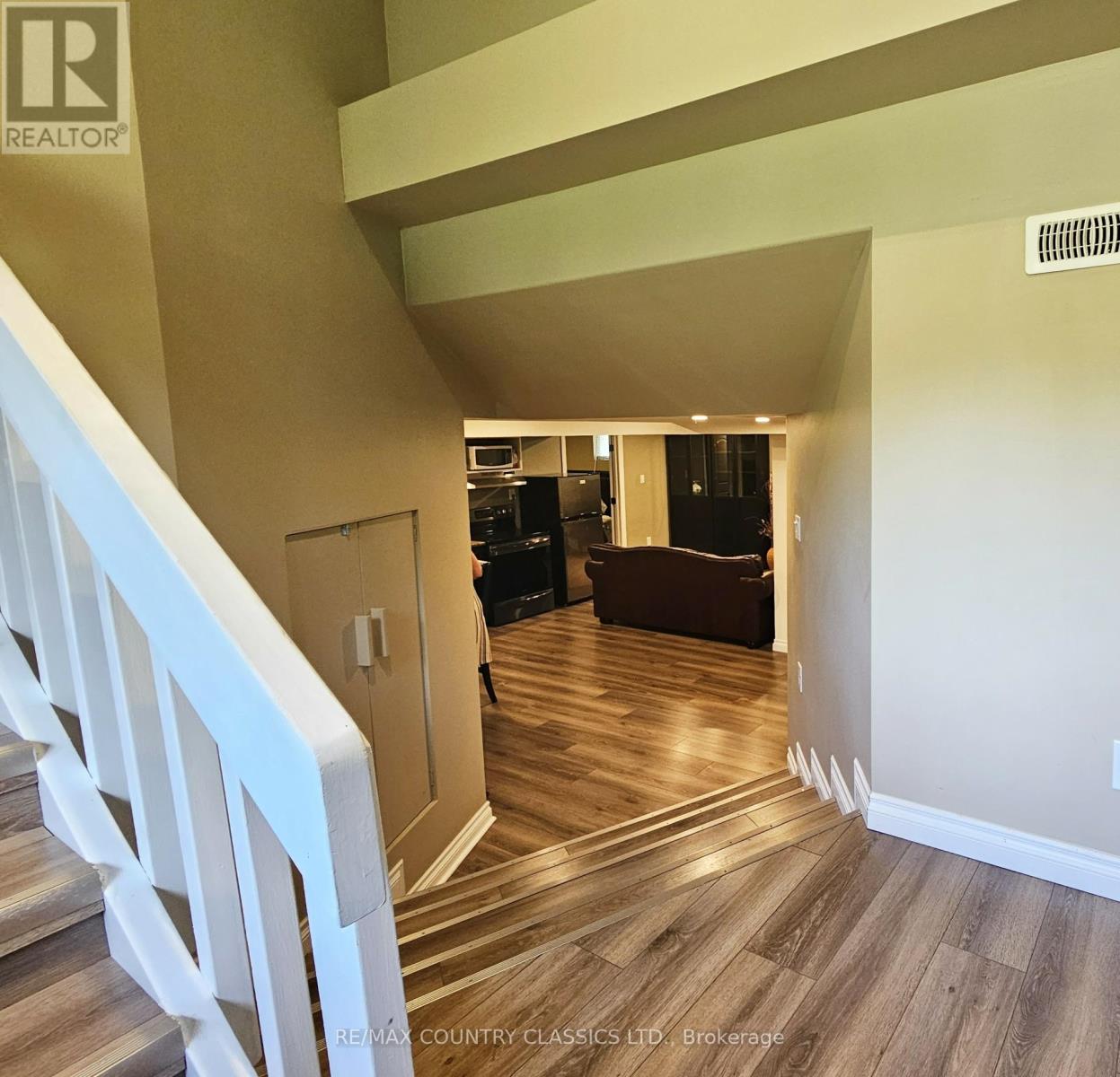1694 Siberia Road, Madawaska Valley, Ontario  K0J 1B0 - Photo 22 - X12347211