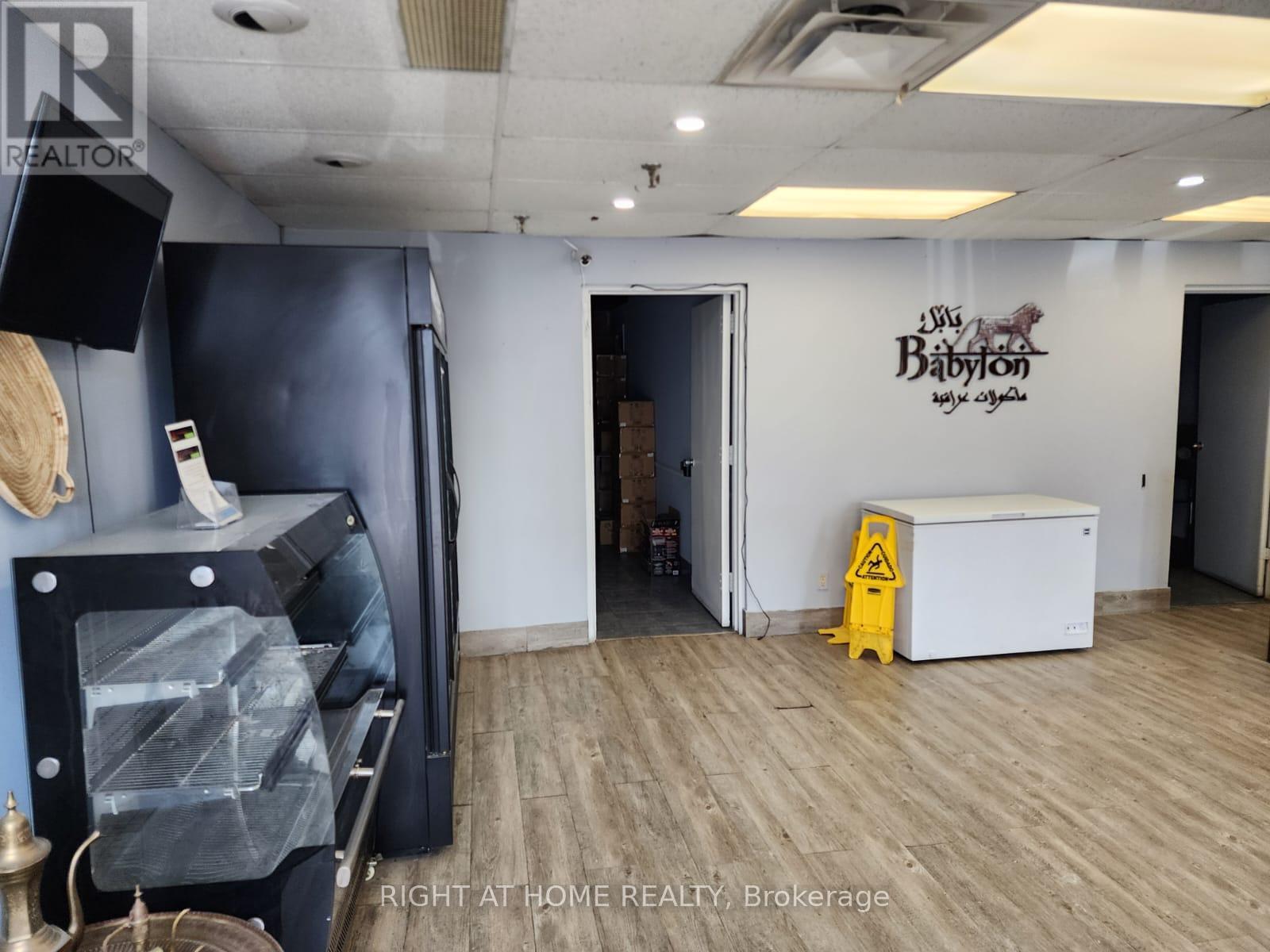 112 - 2465 Cawthra Road, Mississauga, Ontario  L5A 3P2 - Photo 20 - W12347084