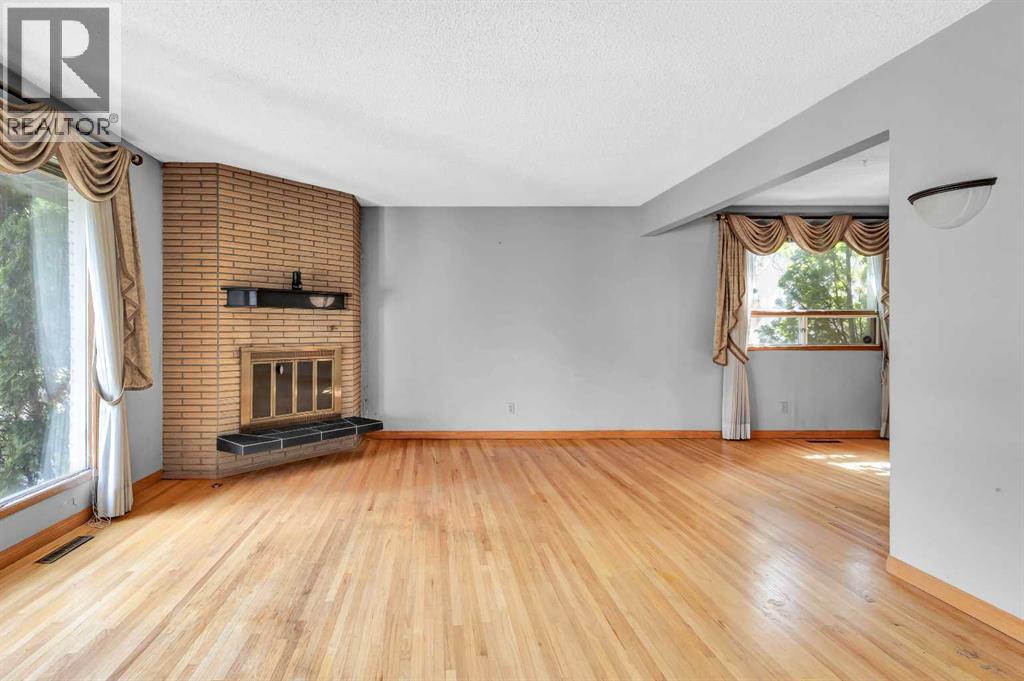 Property at 3151 Upper Place NW image 5