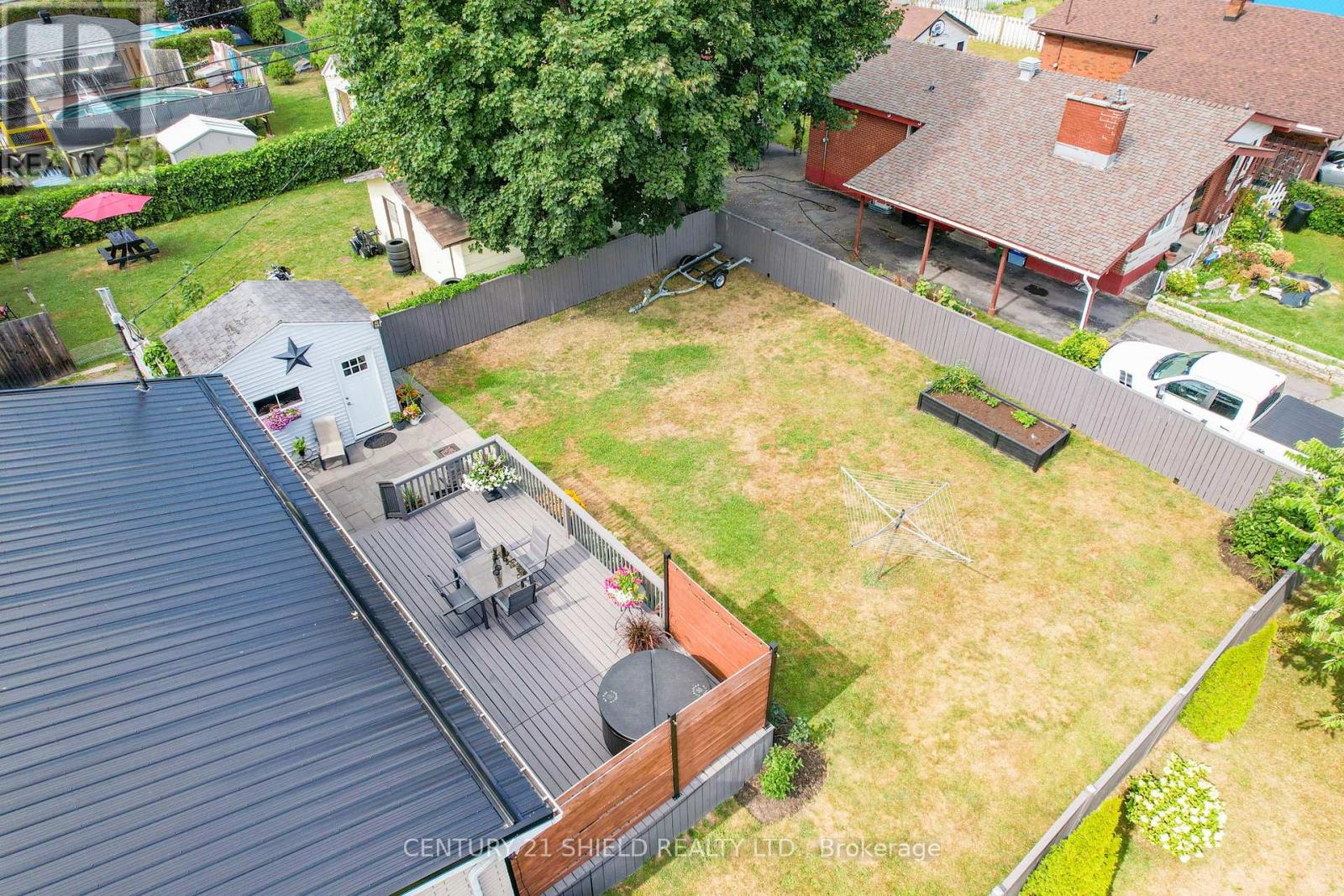 408 Anderson Drive, Cornwall, Ontario  K6H 5N3 - Photo 10 - X12347155