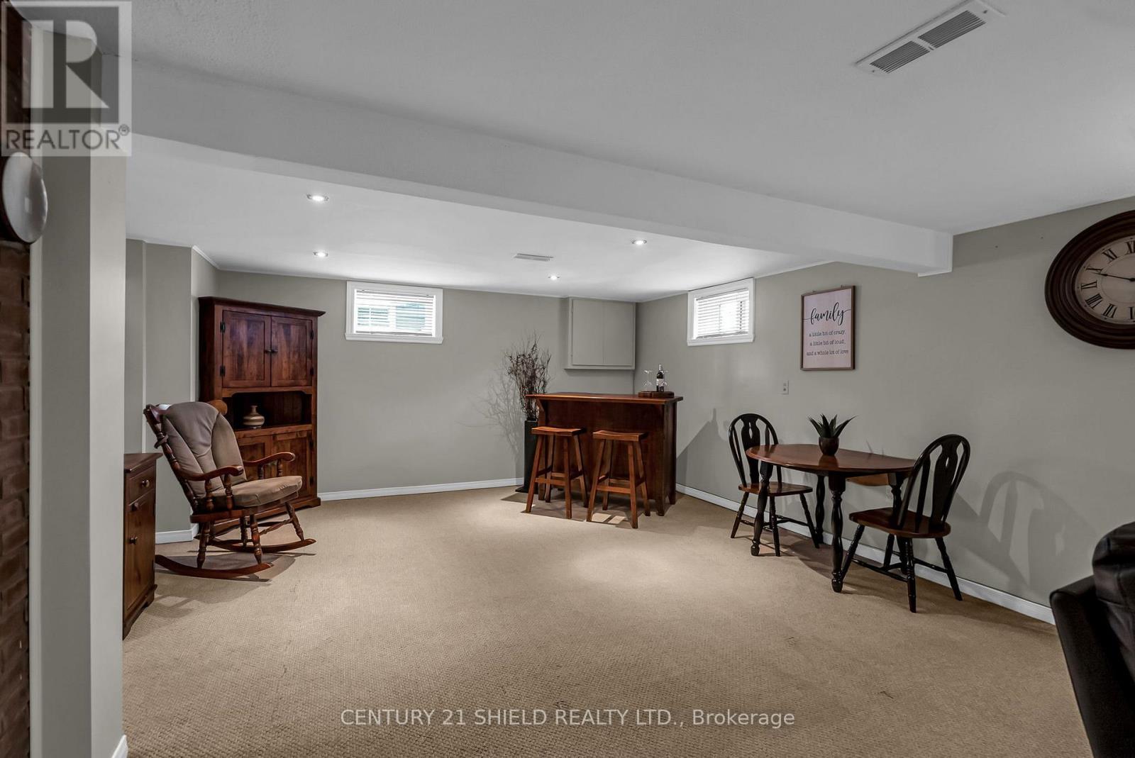 408 Anderson Drive, Cornwall, Ontario  K6H 5N3 - Photo 43 - X12347155