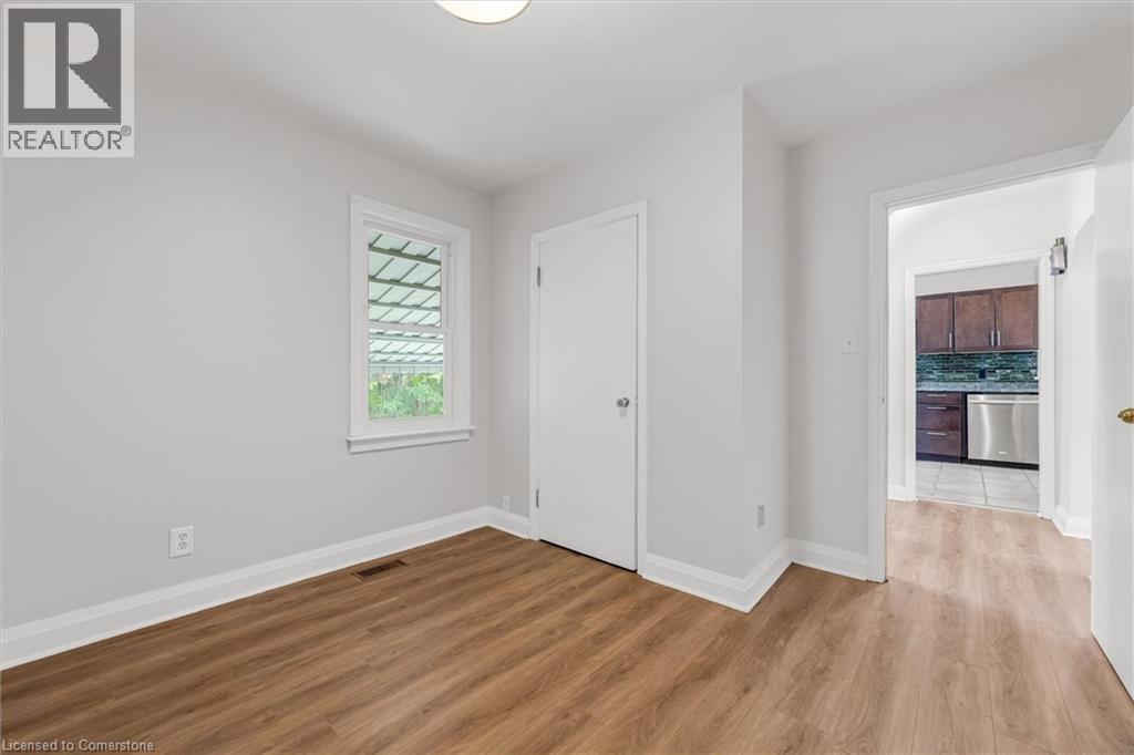 149 First Avenue, Welland, Ontario  L3C 1Y3 - Photo 12 - 40760907