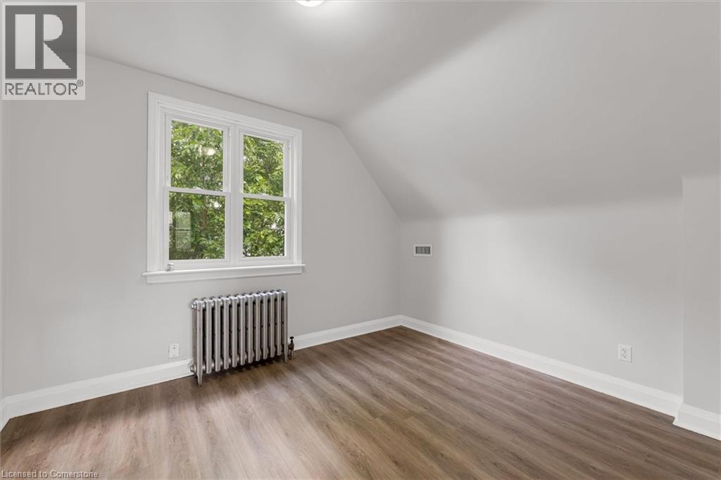 149 First Avenue, Welland, Ontario  L3C 1Y3 - Photo 13 - 40760907