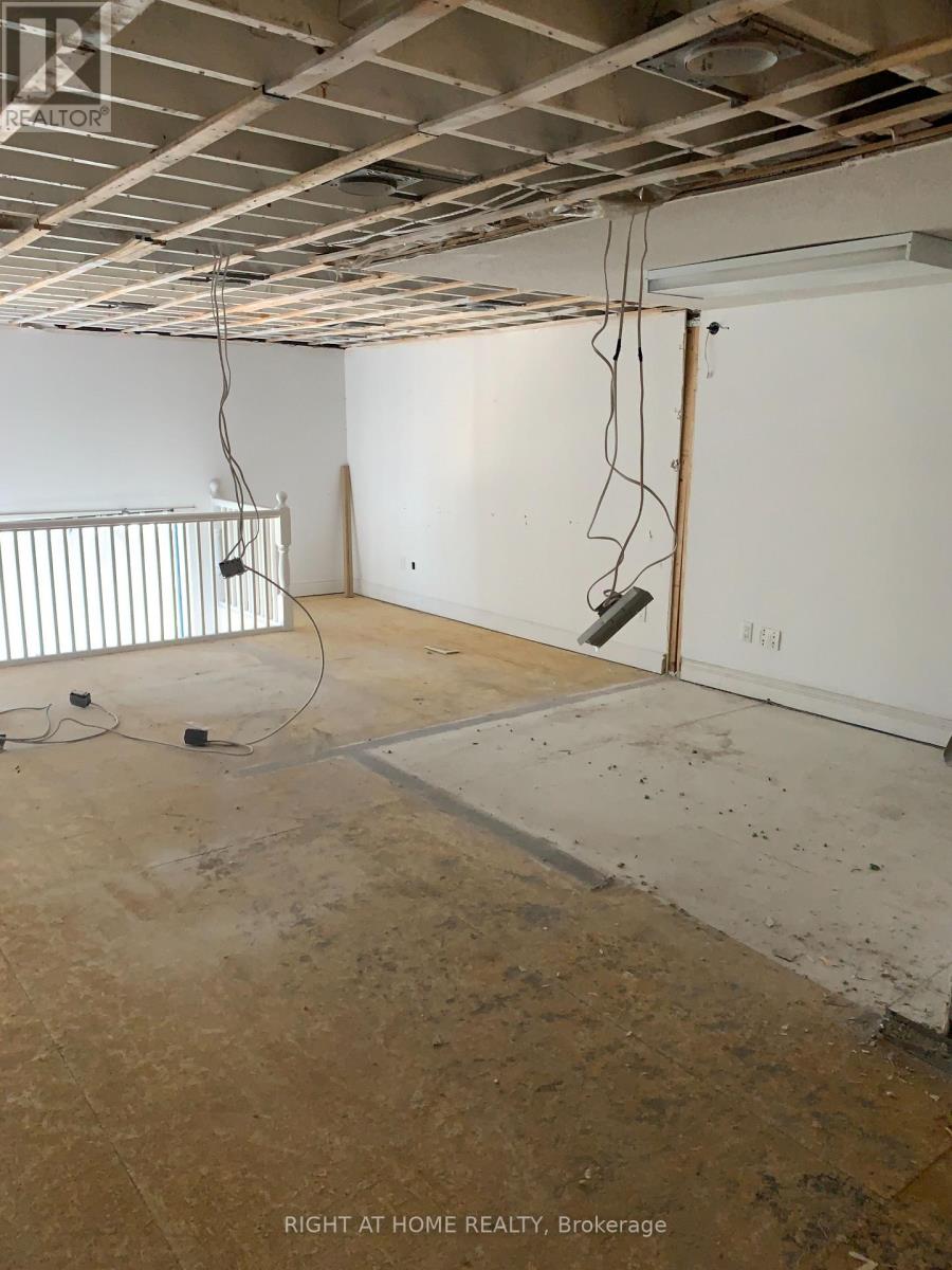 102 - 1891 Merivale Road, Ottawa, Ontario  K2G 1E5 - Photo 11 - X12347020