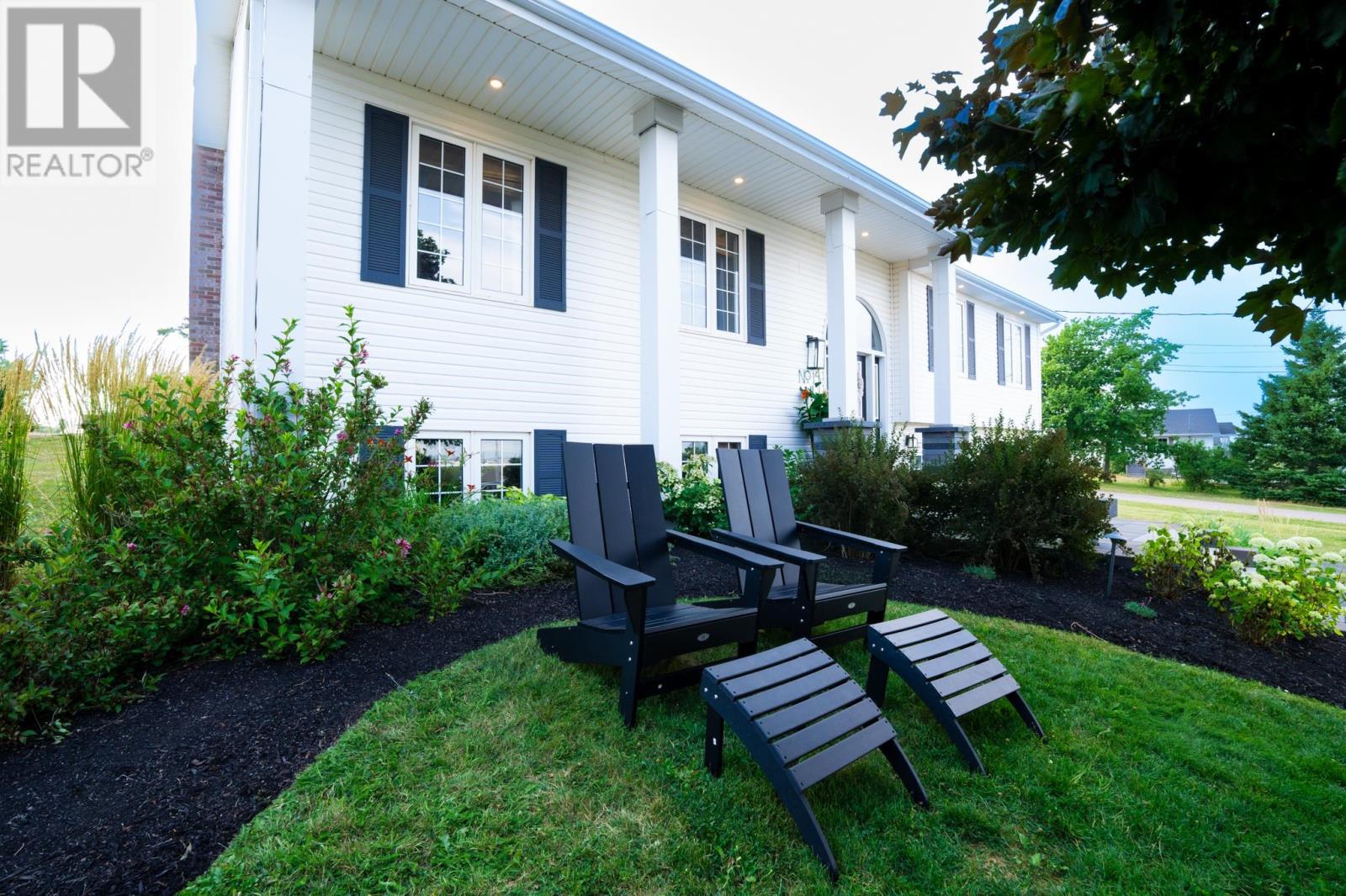 Property at 15 CORNERSTONE Drive image 4