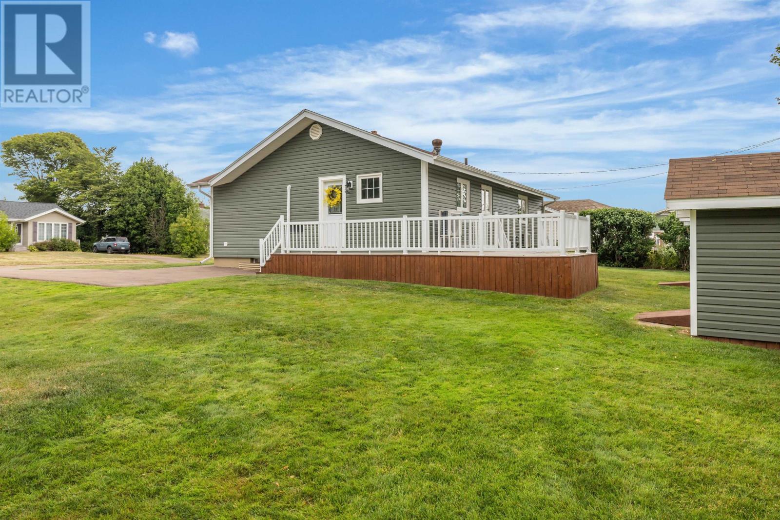 156 Brennan Avenue, Summerside, Prince Edward Island  C1N 2K7 - Photo 5 - 202520763